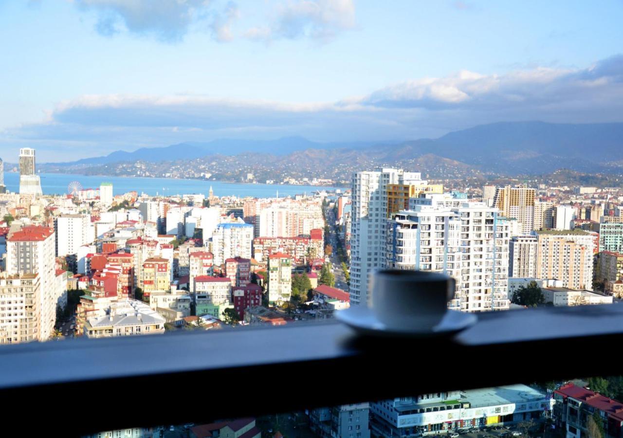 Season Suite Apart-Hotel Batumi Kültér fotó