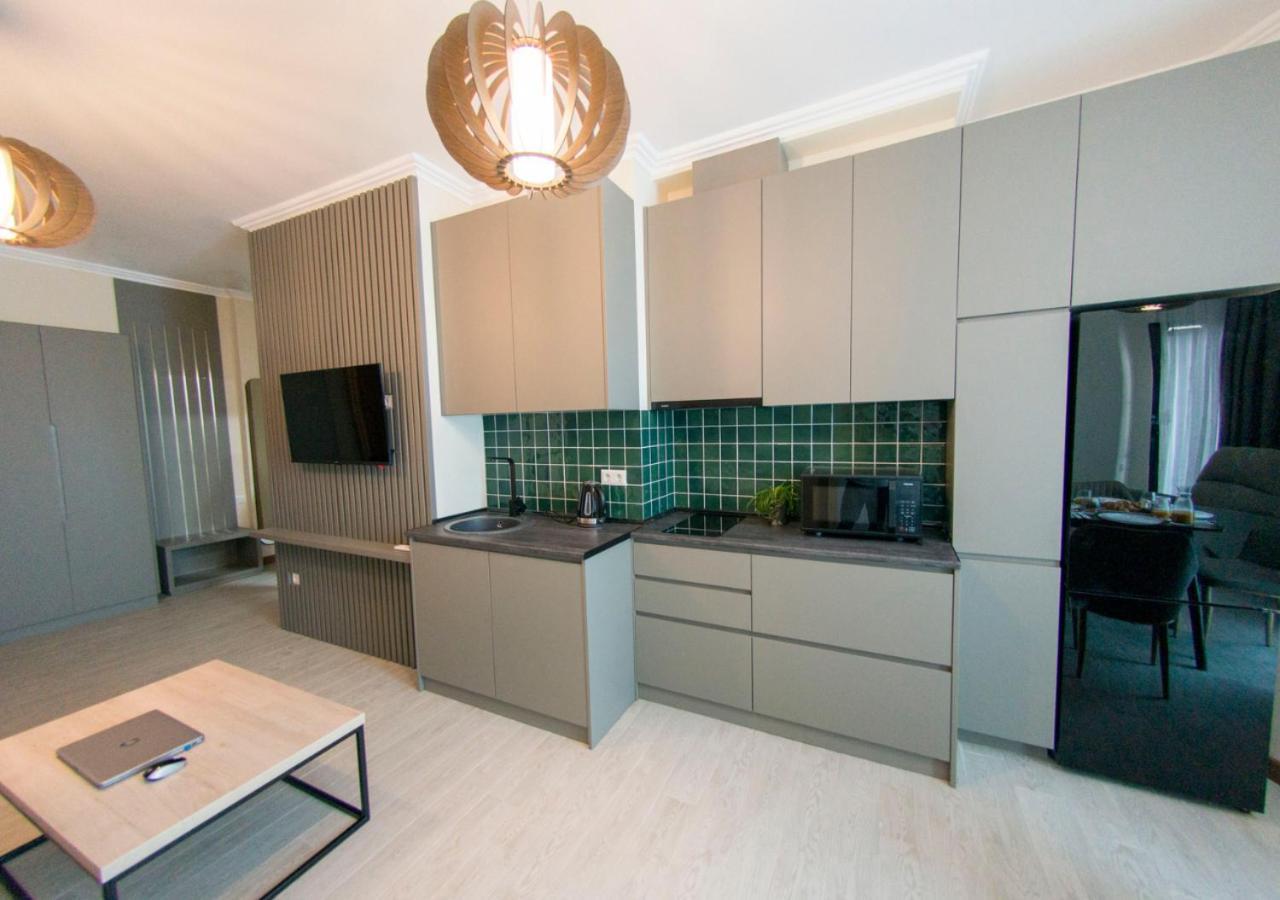 Season Suite Apart-Hotel Batumi Kültér fotó
