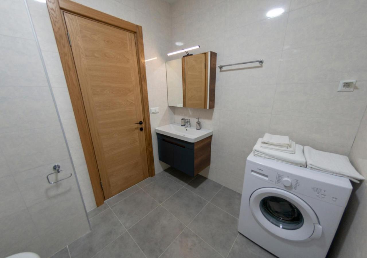 Season Suite Apart-Hotel Batumi Kültér fotó