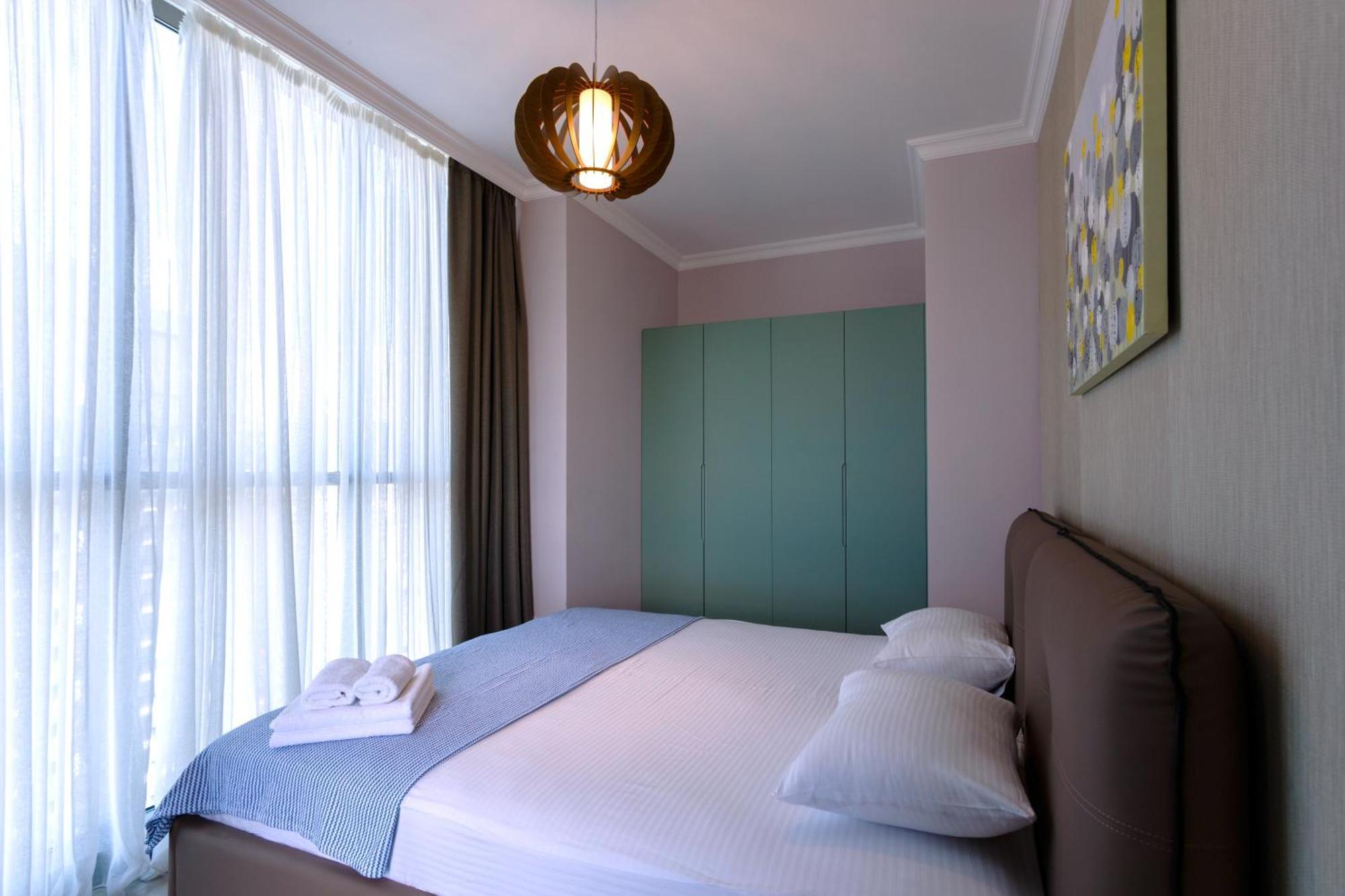 Season Suite Apart-Hotel Batumi Kültér fotó