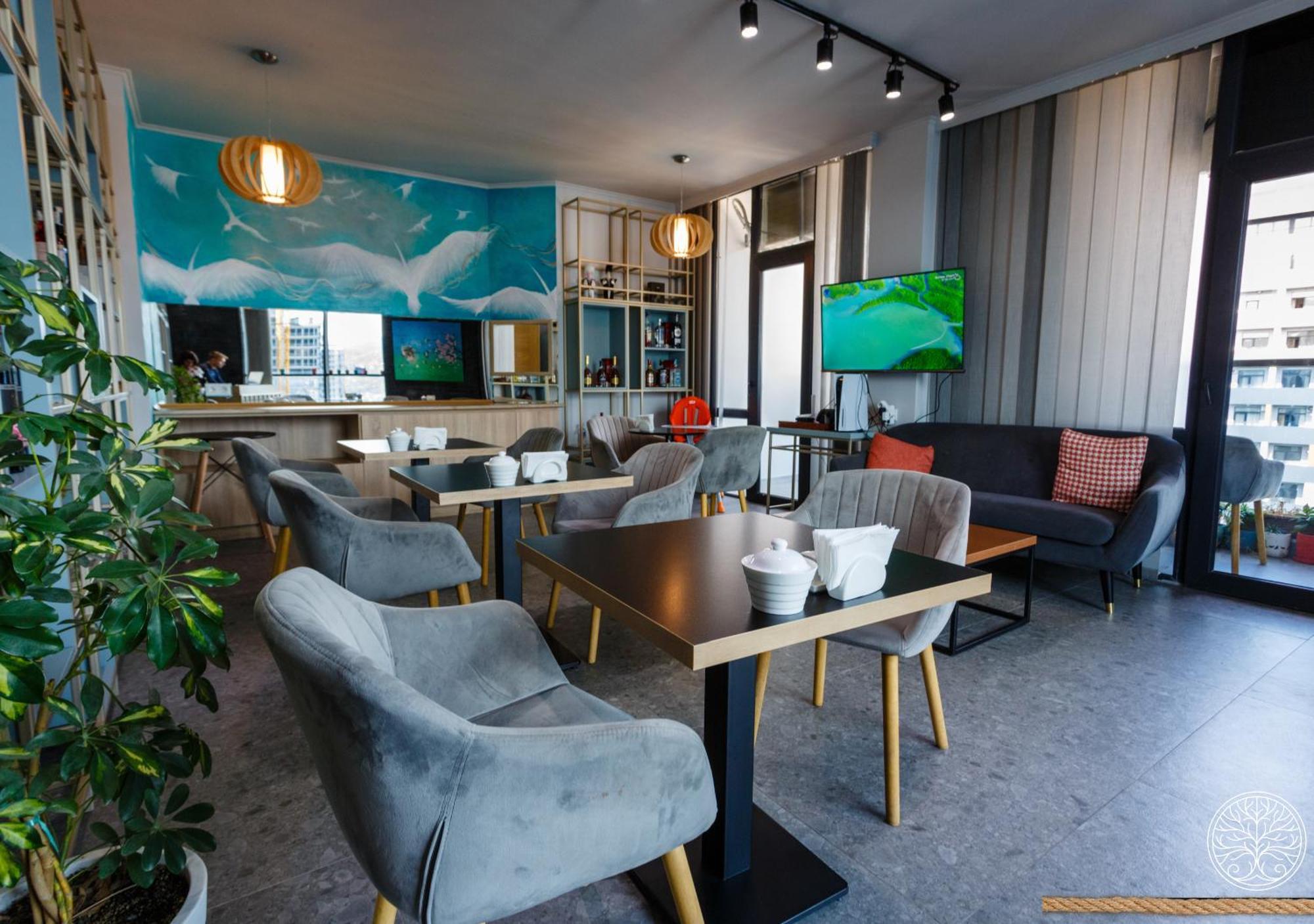 Season Suite Apart-Hotel Batumi Kültér fotó